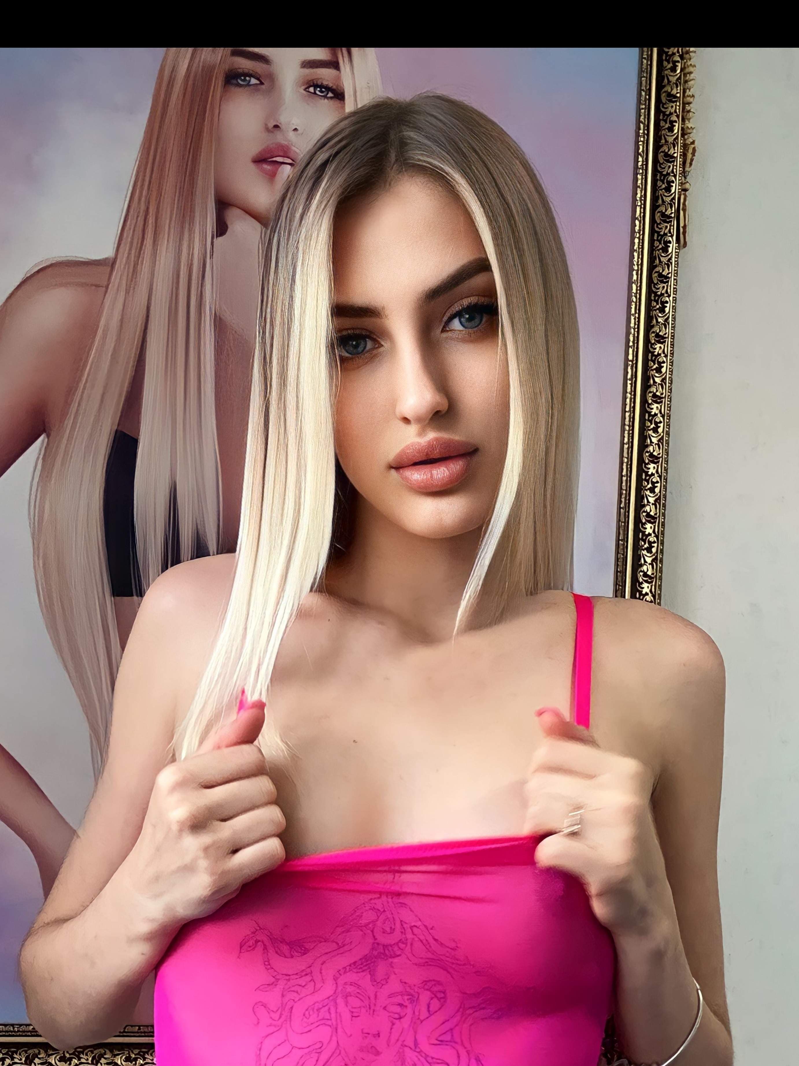 Kinky 😈 Ella