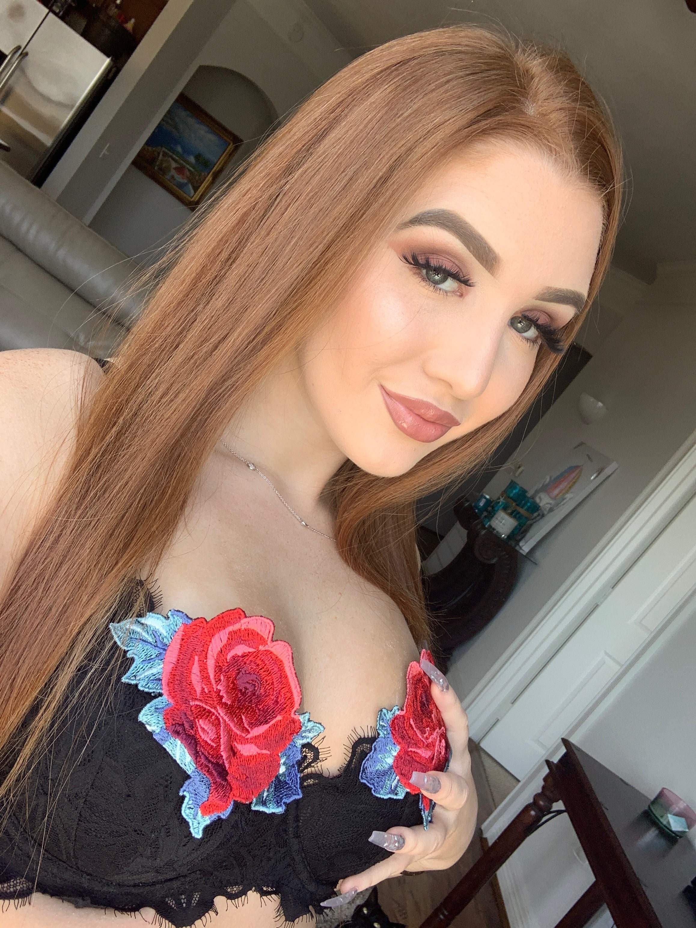 Your fav redhead👩🦰❤️🔥