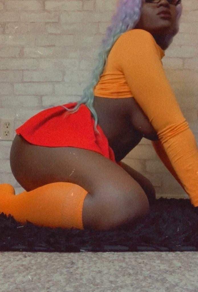 E-girl