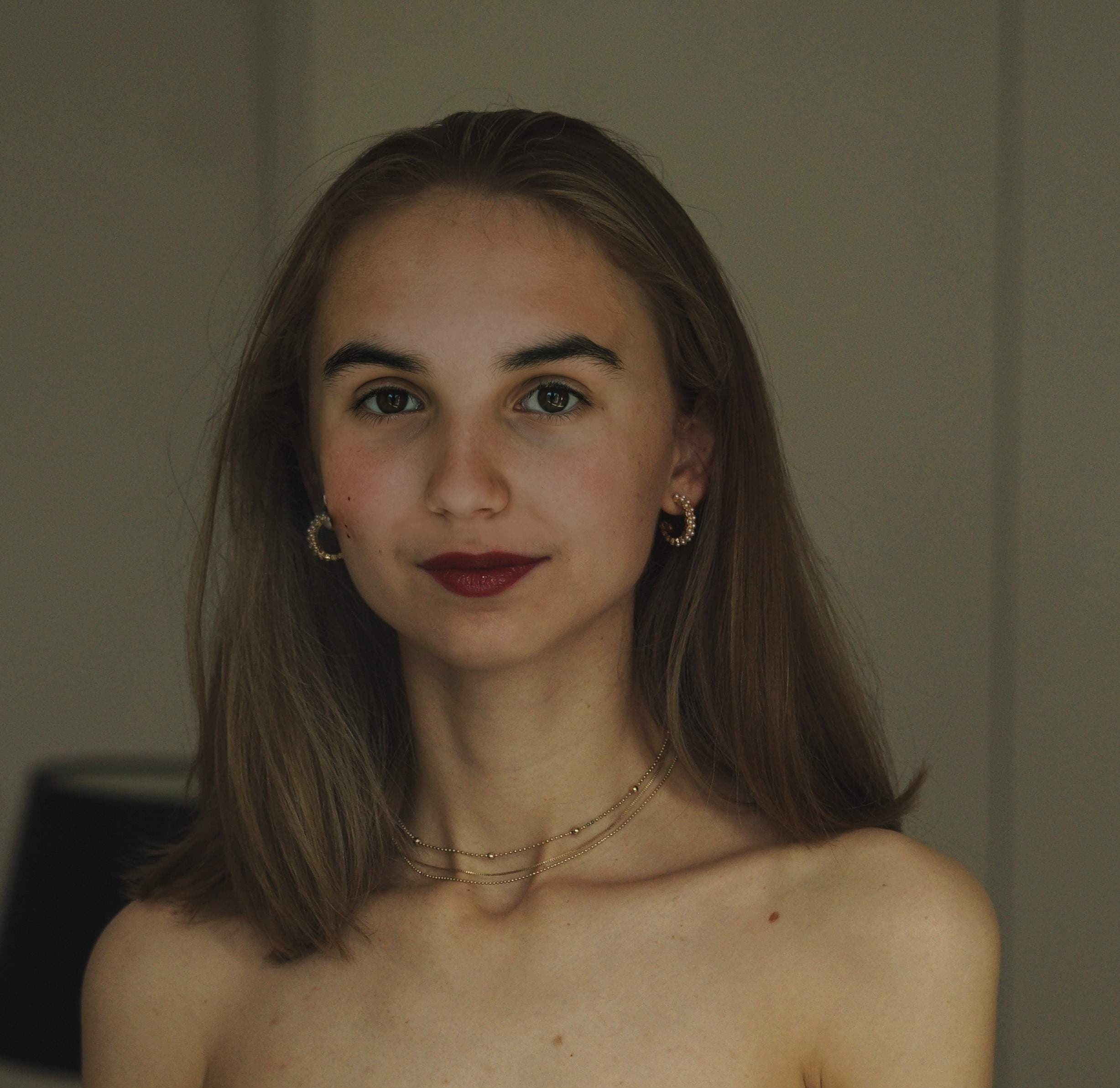 Mia Foster