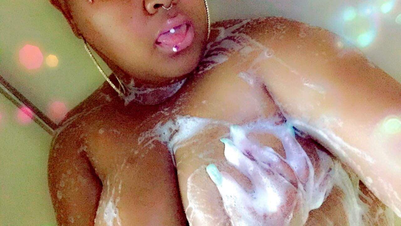 Big Fine 👅