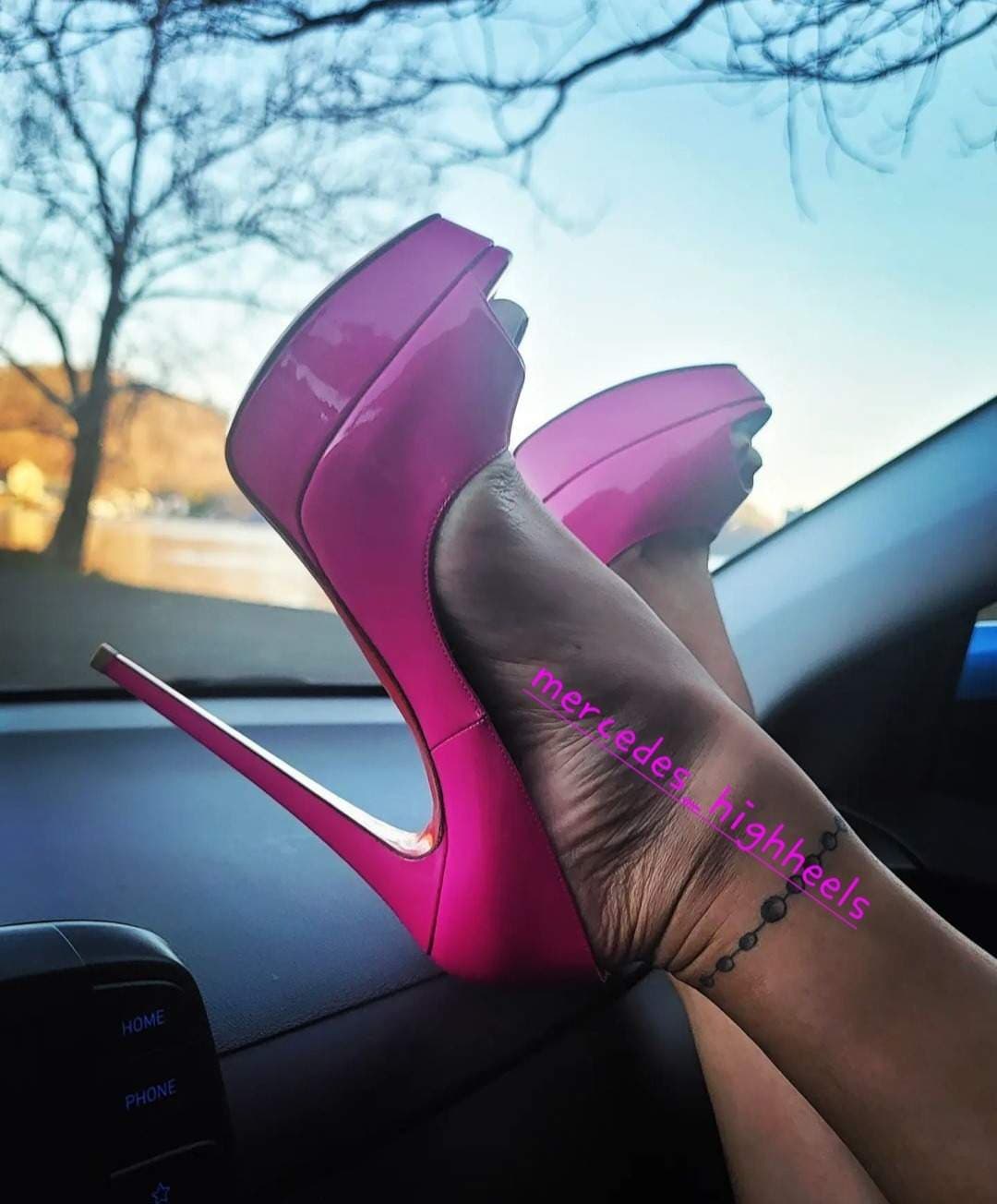 Mercedes High Heels🔞