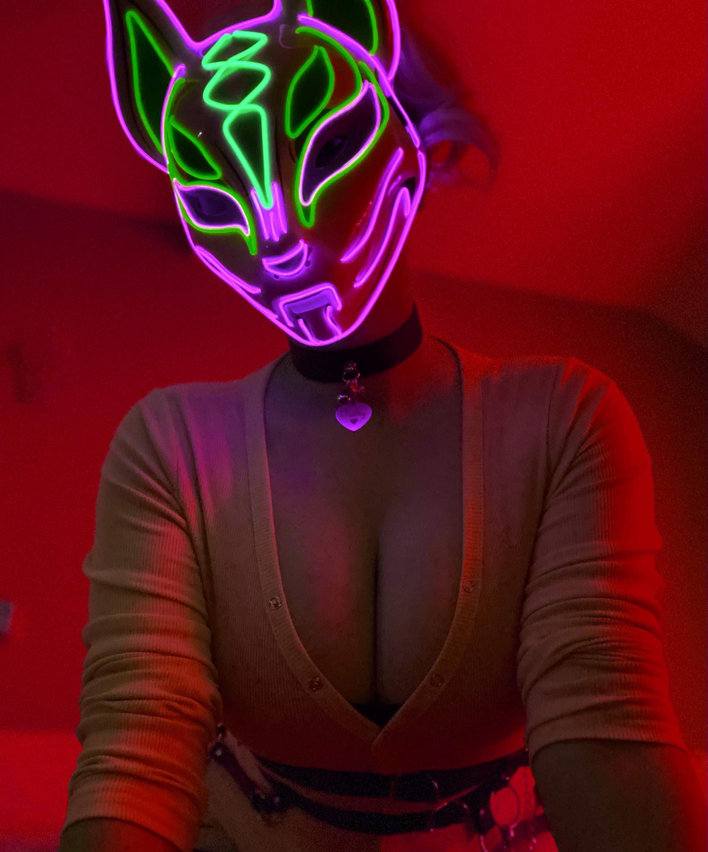 Kitty Neon Nirvana