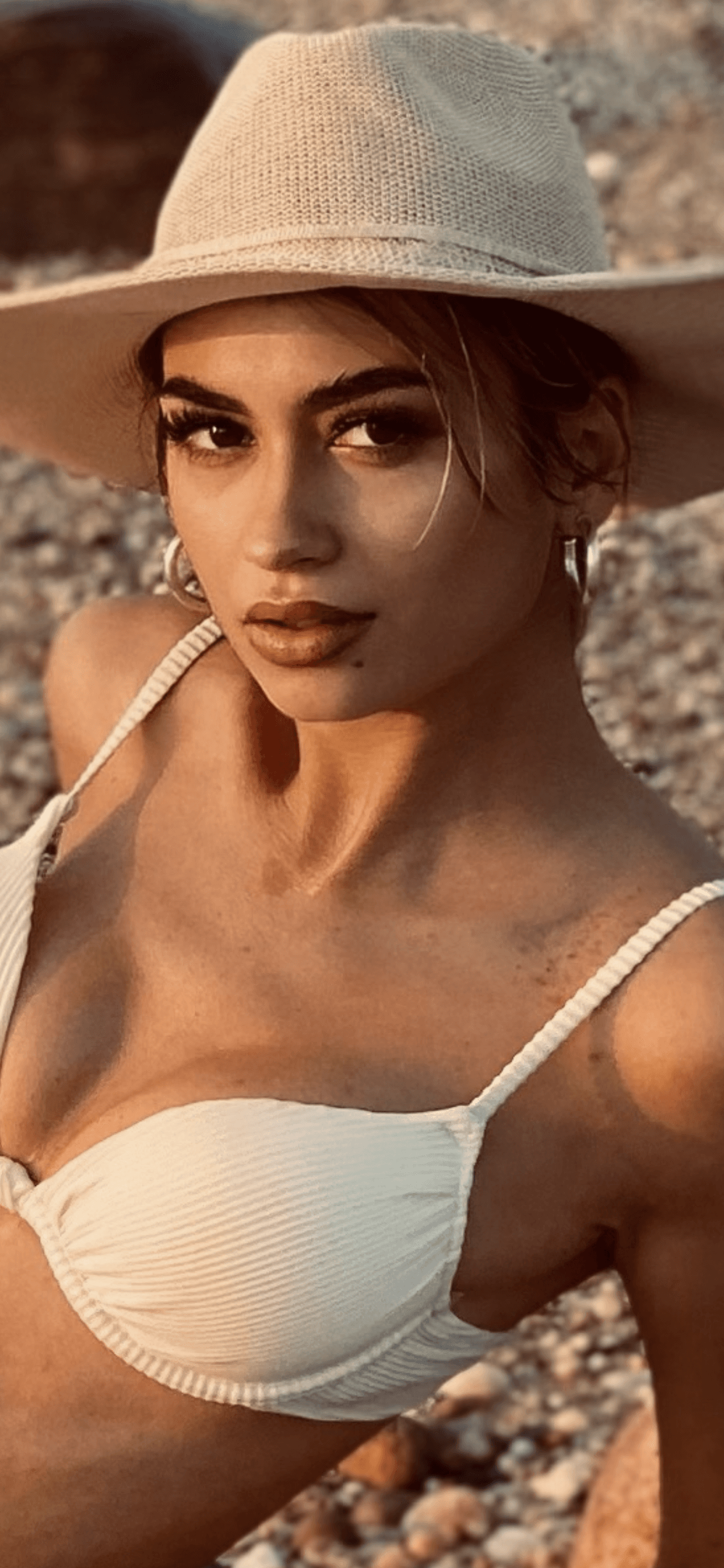 Nikky Fox