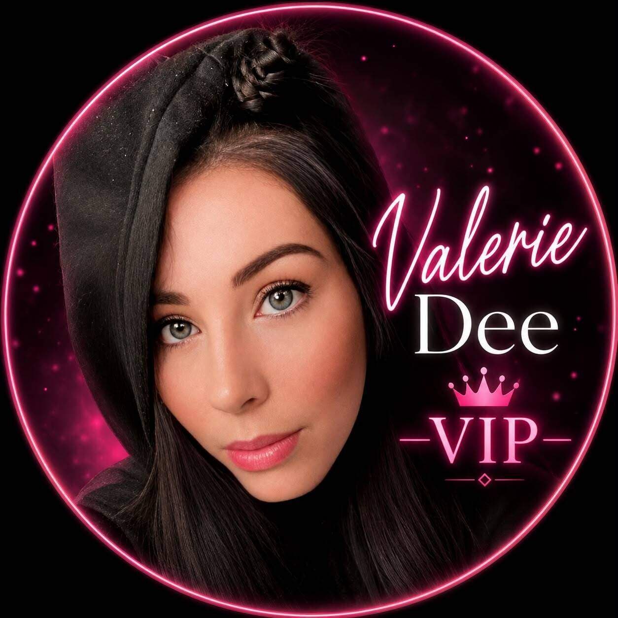 Valerie Dee