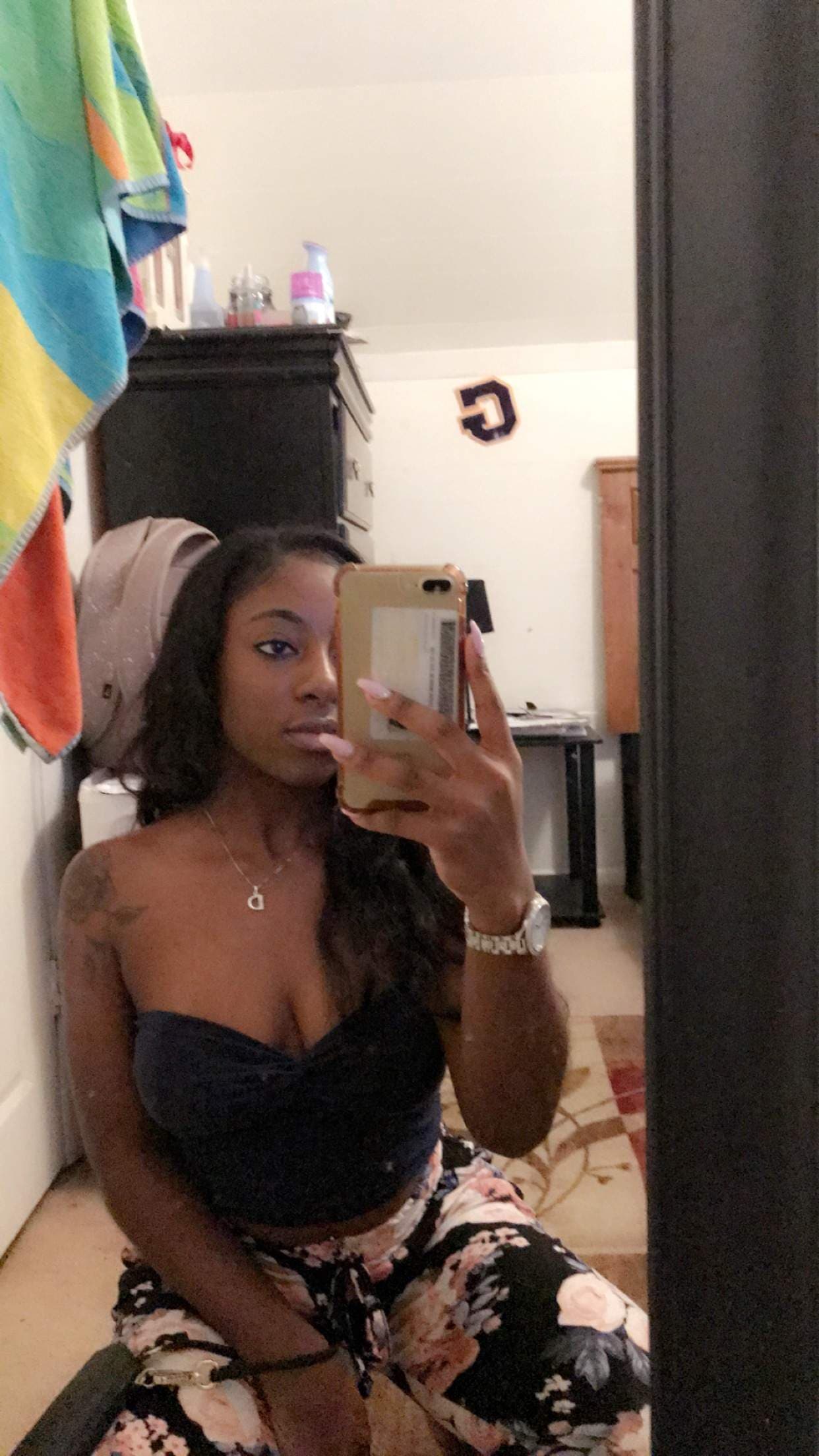 Dee