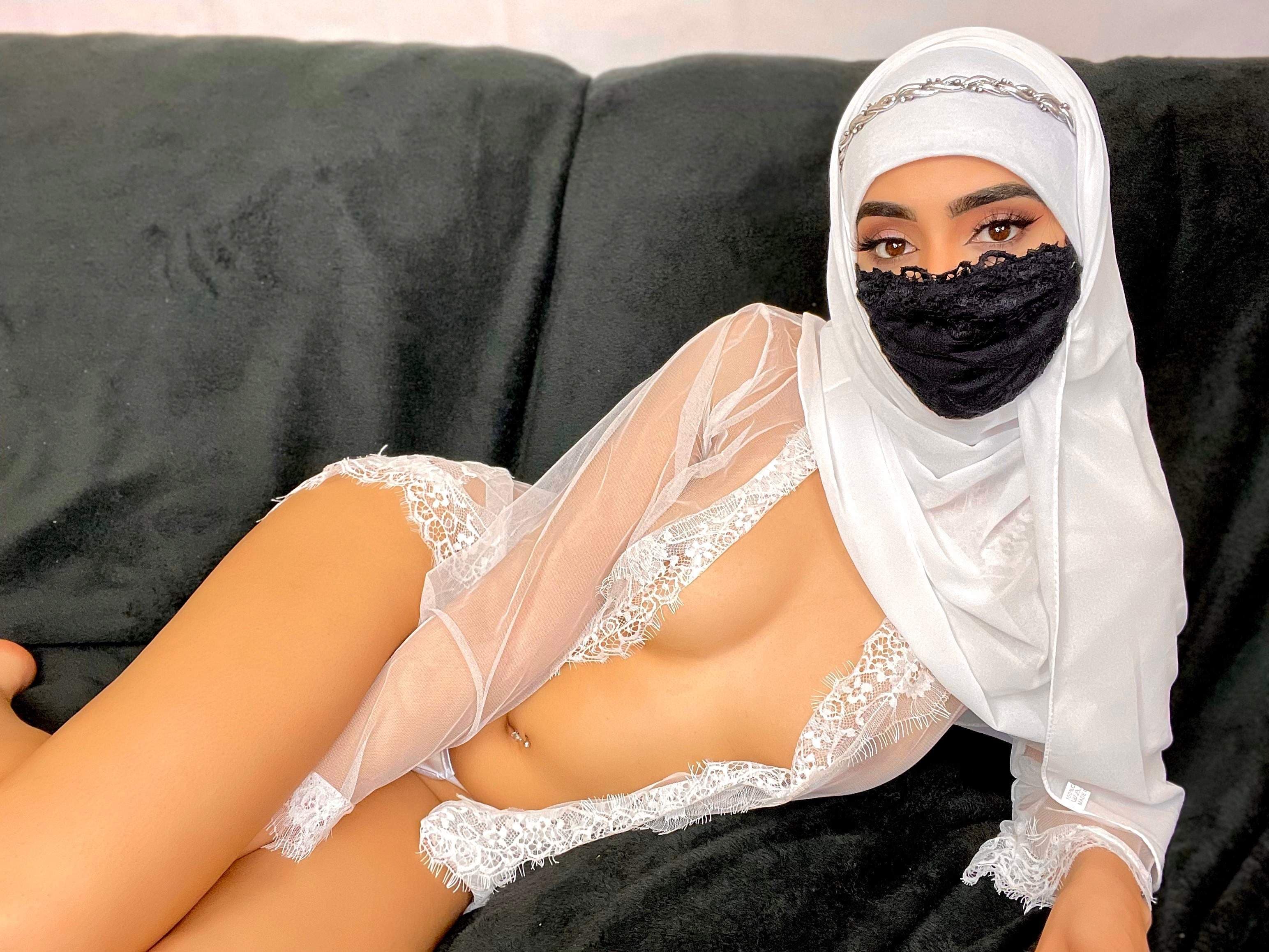 Aaliyah Aziz👑