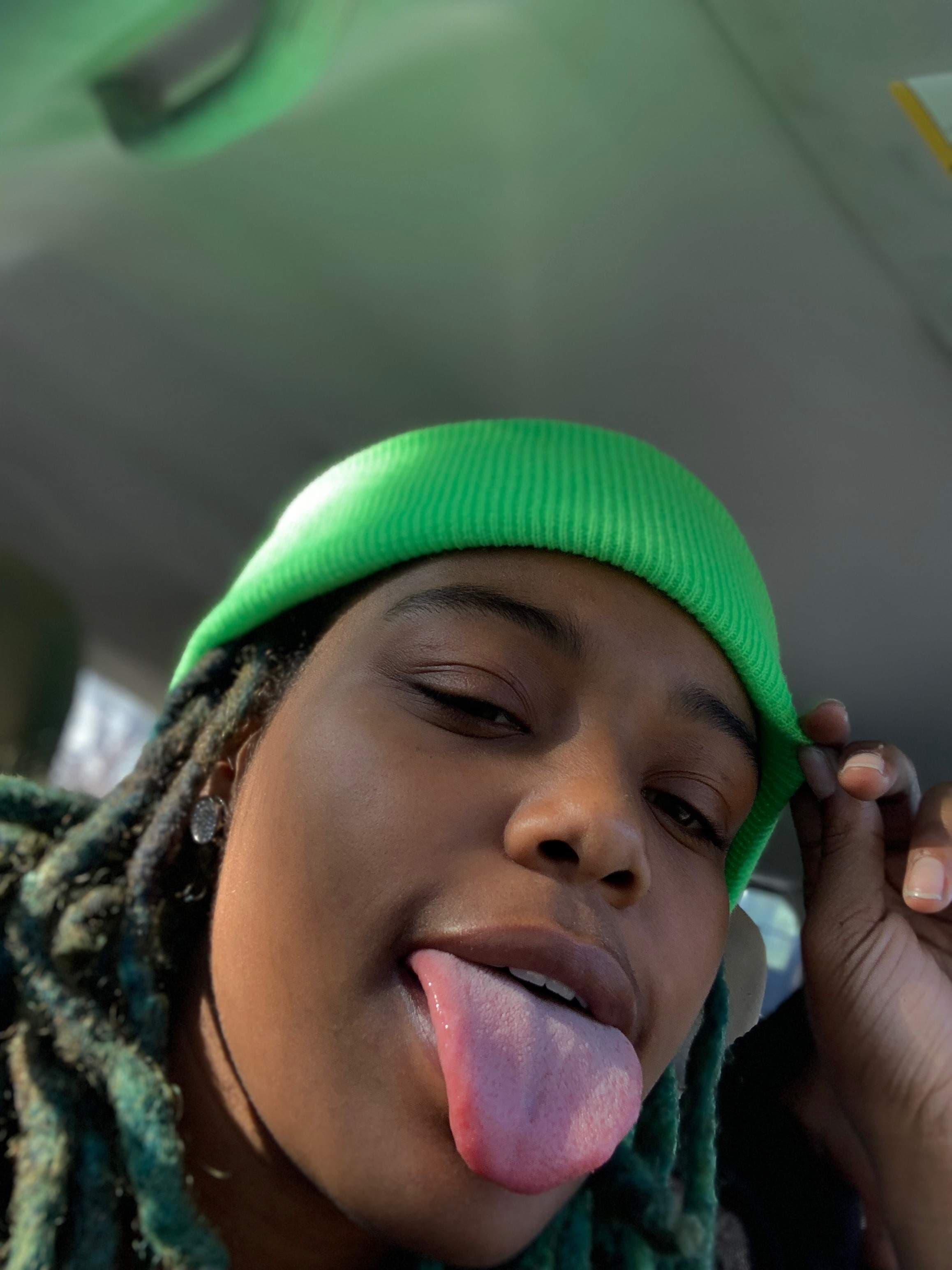 1 Jo 2 Hoes 🥴