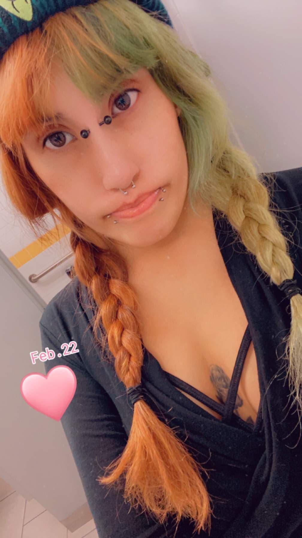 Goth babe