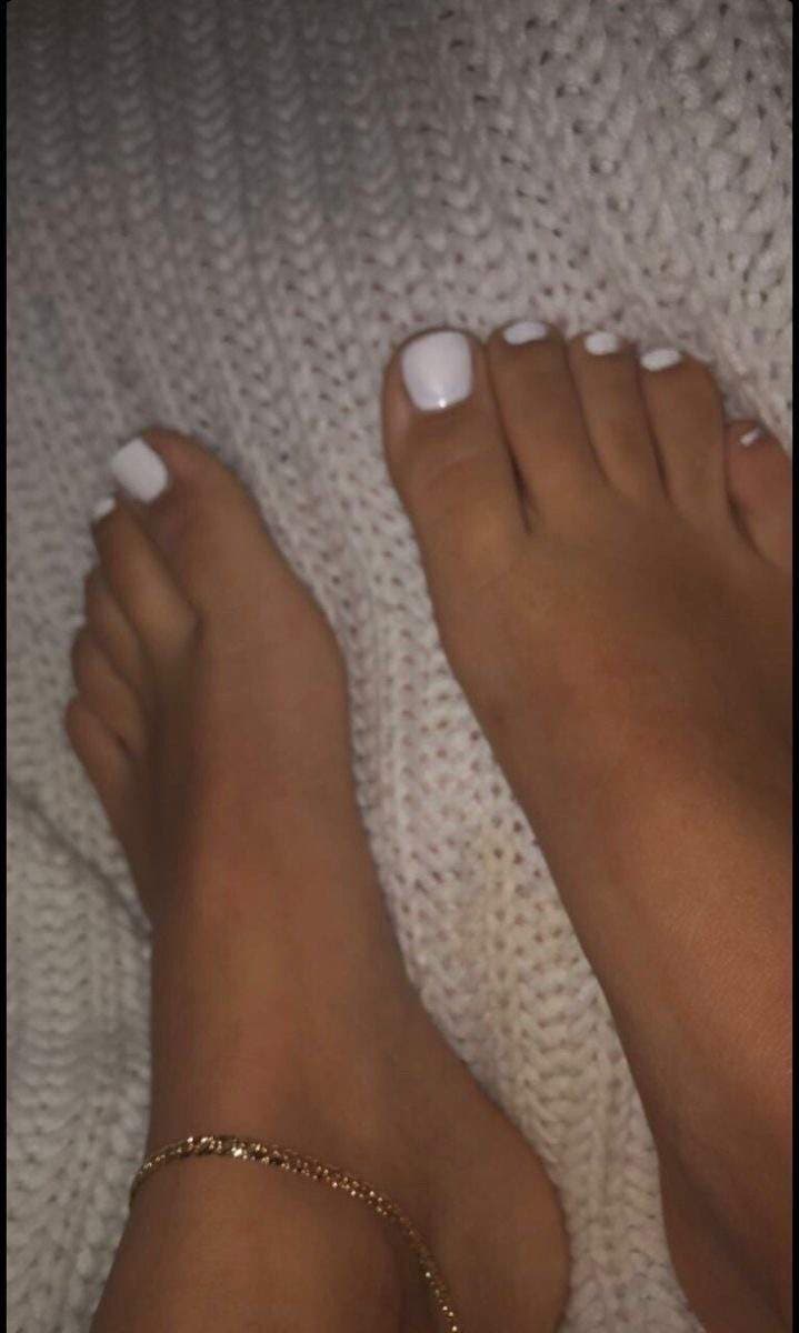 Honey Bunny Feet