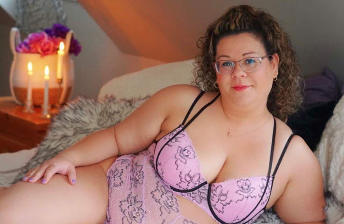 💋 𝗯𝗯𝘄𝗫𝗫𝗫𝘁𝗶𝗻𝗮 💋