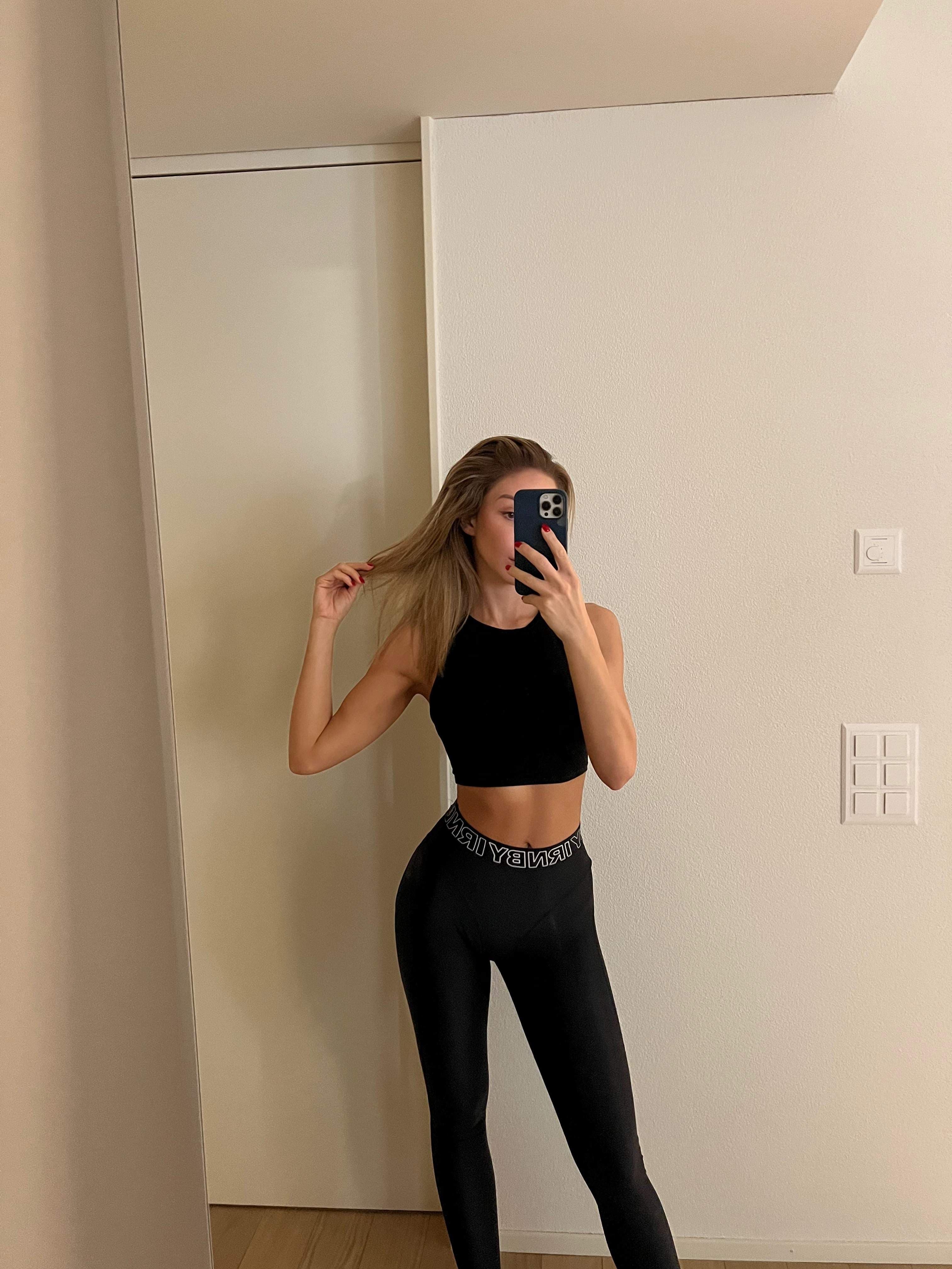 Nadia Noir