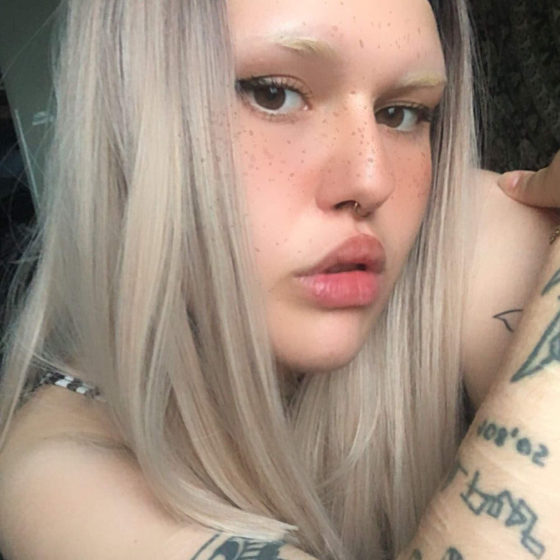 安らかに眠る kassia 😻 THICC CYBER GOTH 🗝️