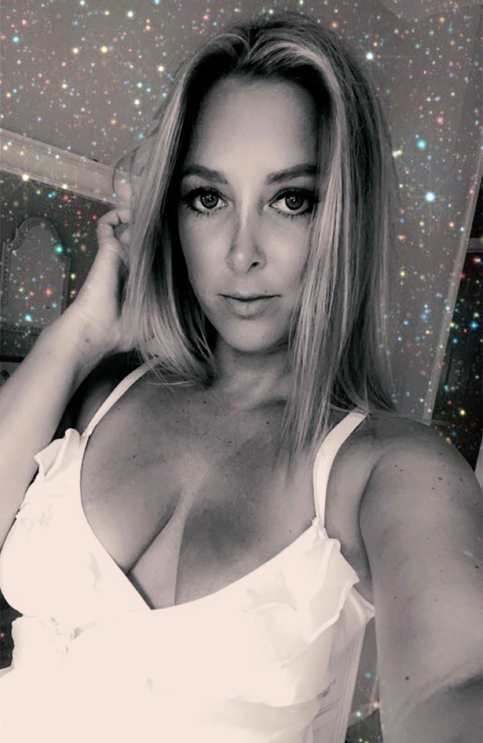 Holliewould