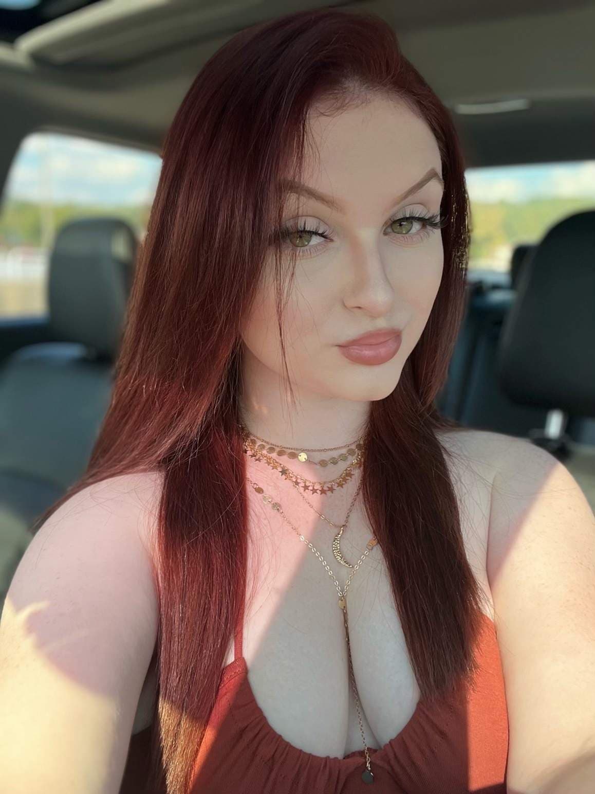 Kayla MaKenzie