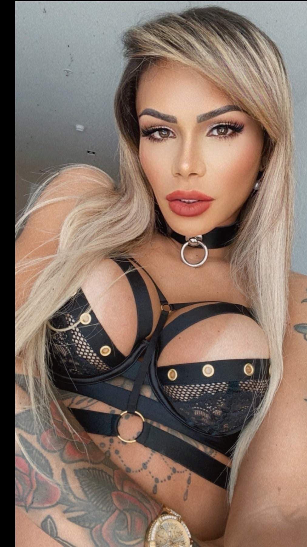 Vivi Fernandes