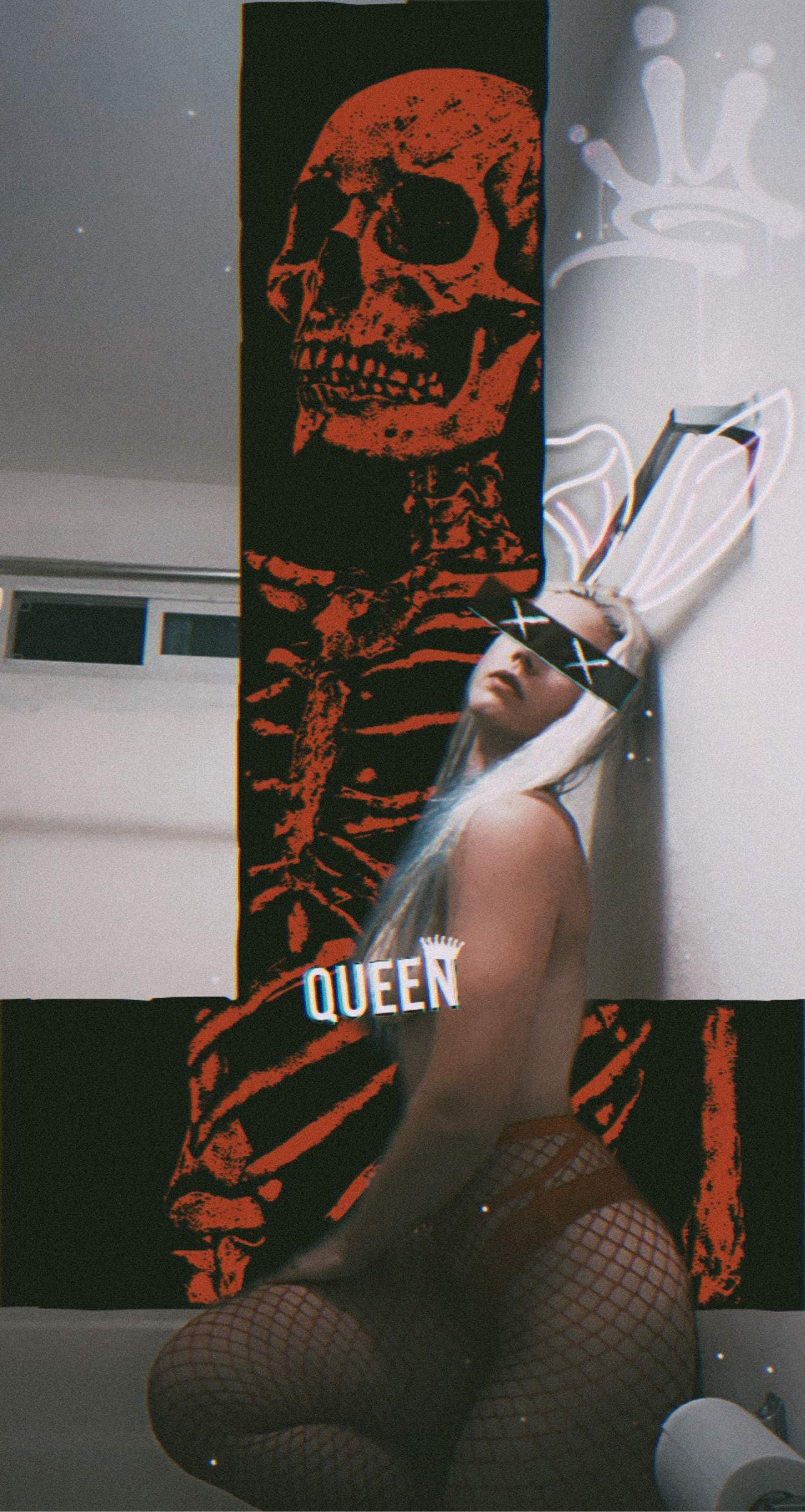 Thee Queen Swallower™️