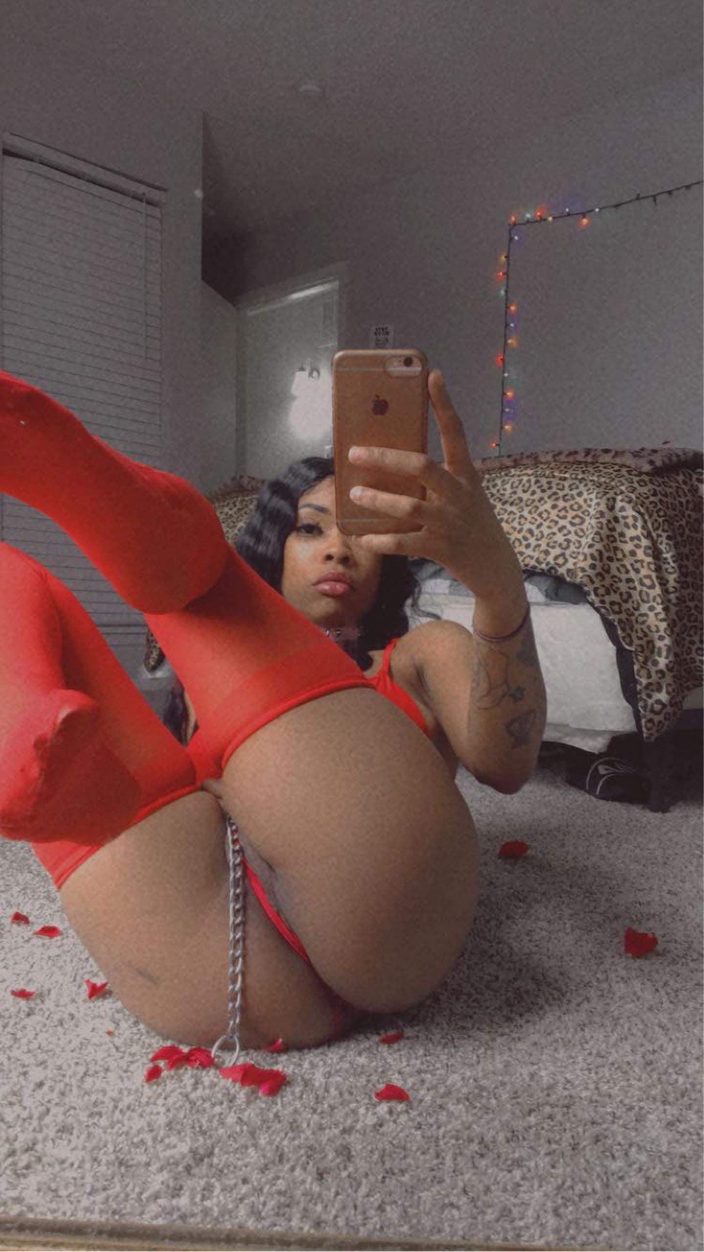 𝑩 𝑬 𝑻 𝑻 𝒀. 𝑻 𝑯 𝑬. 𝑮 𝑶 𝑫 𝑫 𝑬 𝑺 𝑺 💋