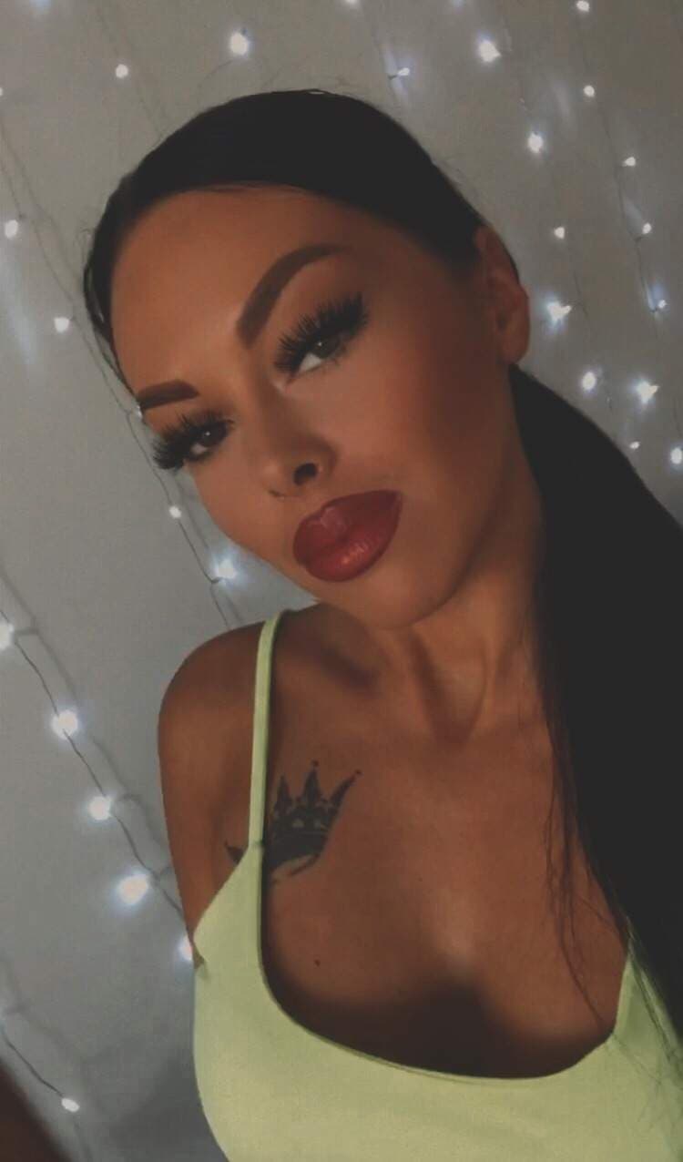 CUTE BUNNY 😈