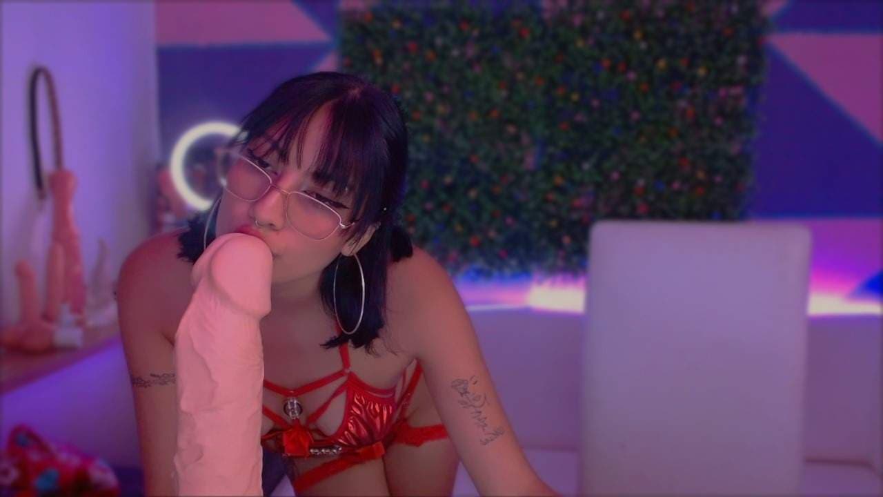 Angie Bueno