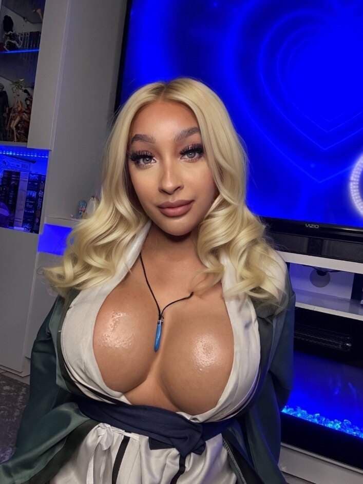 𝑮𝑶𝑫𝑫𝑬𝑺𝑺 𝑽 💋