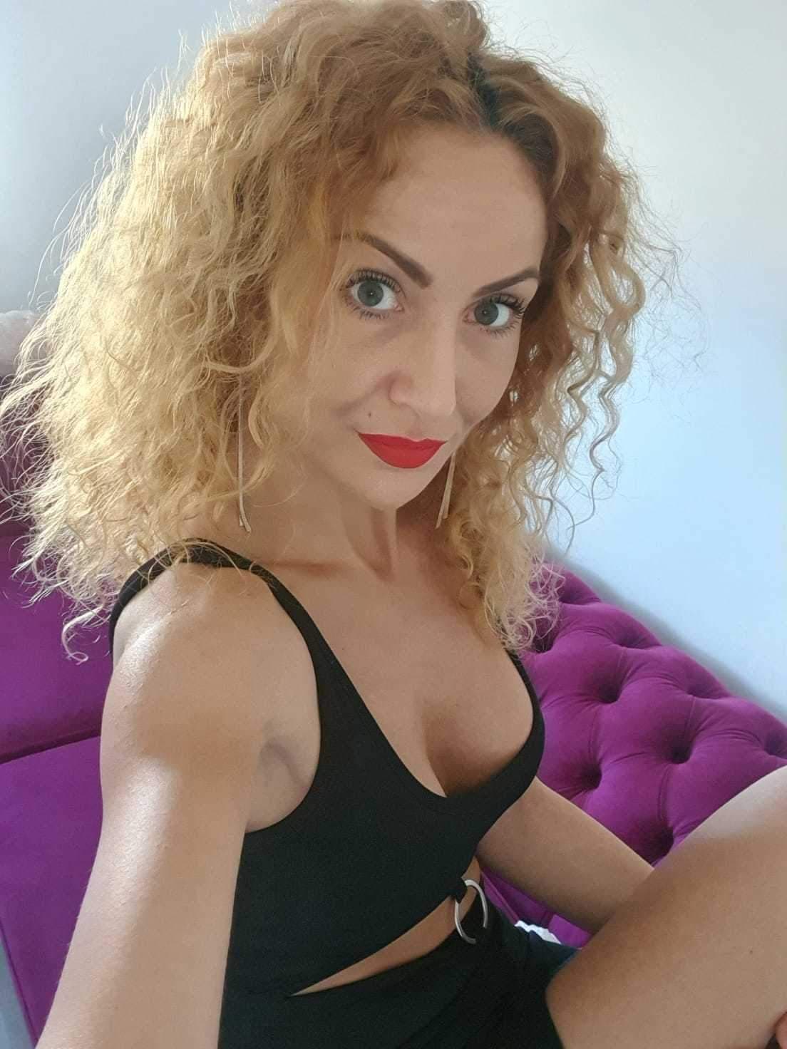 Blonde Kitty